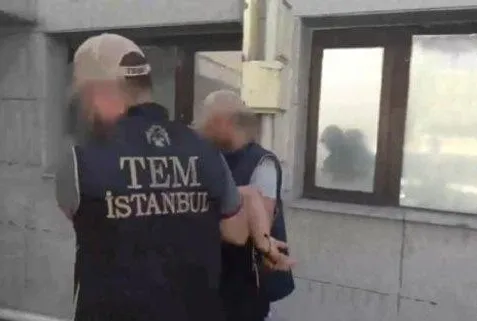 AVM’ye bomba düzeneği koyacaklardı!