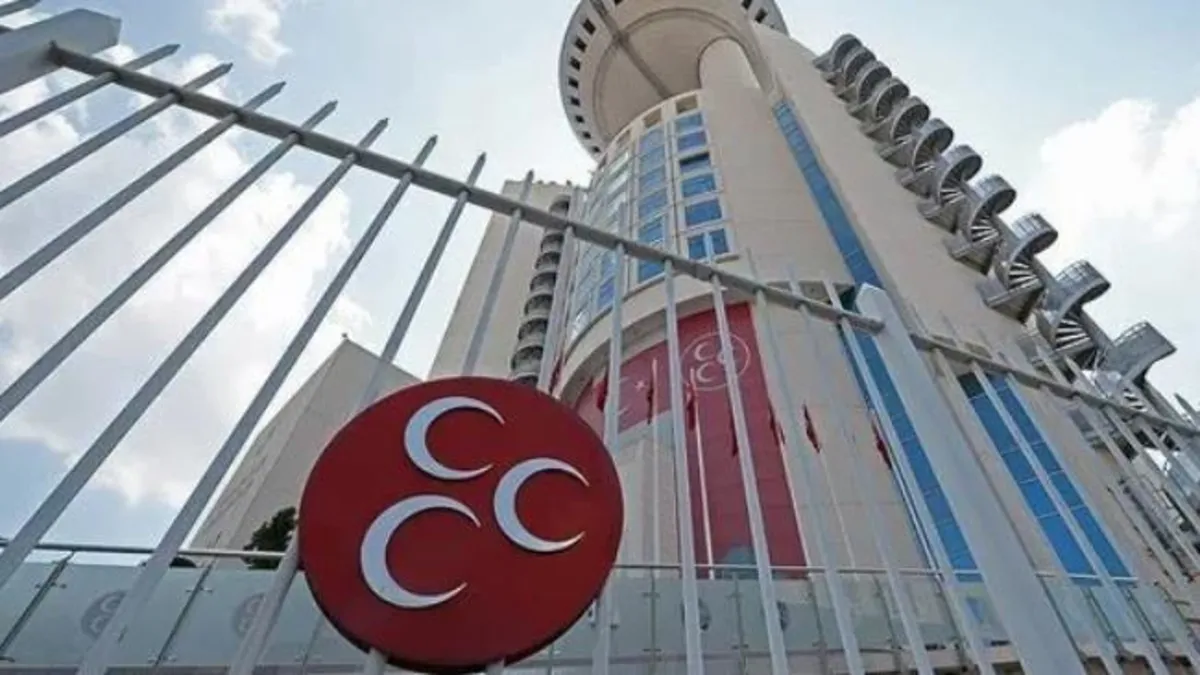 MHP'de 3 vekilin istifası alındı