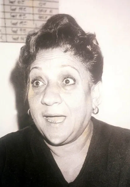 Yeşilçam'ın Hafize Ana'sı Adile Naşit'in yüreğindeki en büyük yara! 2. Abdülhamid'le bağı şaşırtmıştı meğer...-6