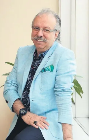 Prof. Dr. Oğuz Özyaral Kovid-19 şüphesiyle hastaneye kaldırıldı