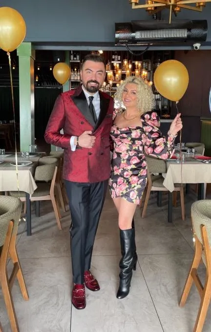 evren-yaslak-yeni-yasinda-cemiyet-hayatini-bulusturdu-1617031678990.jpeg Evren Yaşlak yeni yaşında cemiyet hayatını buluşturdu-4