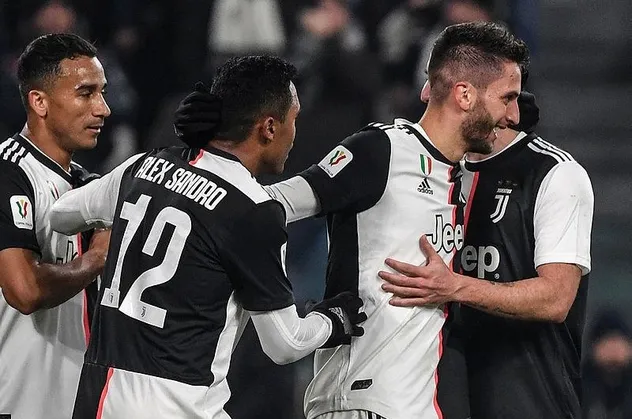 Juventus, Roma'yı İtalya Kupası'ndan eledi
