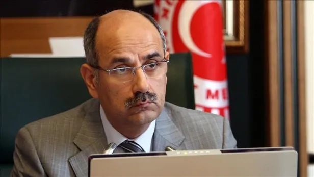 son-dakika-kabinede-gorev-degisimi-tarim-ve-orman-bakani-bekir-pakdemirlinin-yerine-vahit-kirisci-atandi-1646344658864.jpeg Son dakika: Kabine'de görev değişimi! Tarım ve Orman Bakanı Bekir Pakdemirli'nin yerine Vahit Kirişçi atandı!-5
