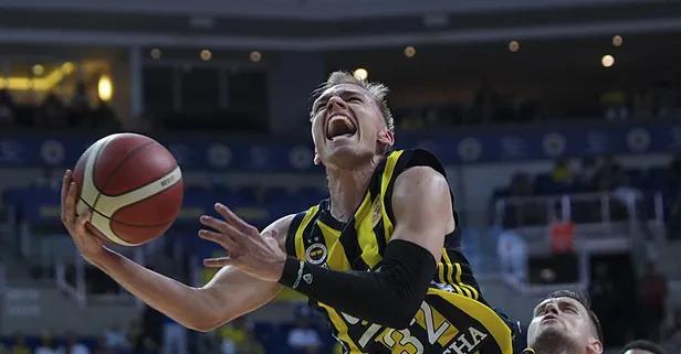 Kanarya'dan final için ilk adım! Fenerbahçe Beko - Bahçeşehir Koleji: 93-76 | MAÇ SONUCU