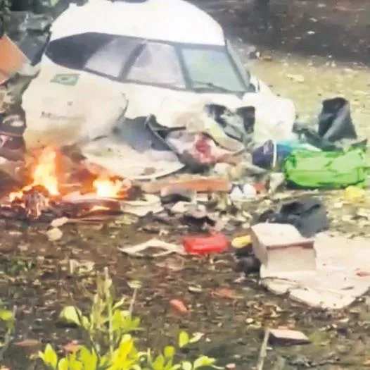 Brezilya Sao Paulo’da dehşet veren uçak kazasında yanlış kapı detayı! 10 kişi hayatta kaldı!