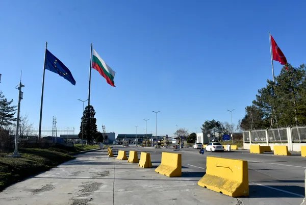 edirnede-esnaf-memnun-bulgaristan-koronavirus-kararlarinda-degisiklige-gitti-1-subatta-devreye-aliniyor-1643536895347.jpg Edirne'de esnaf memnun! Bulgaristan koronavirüs kararlarında değişikliğe gitti: 1 Şubat'ta devreye alınıyor-14