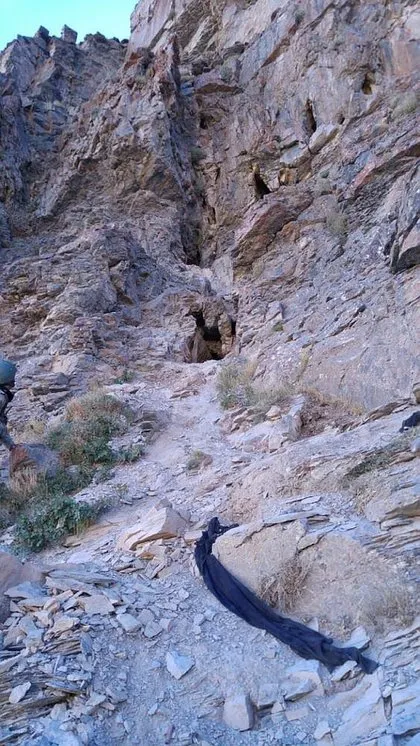 İşte PKK’lı teröristlerin mağarasından görüntüler