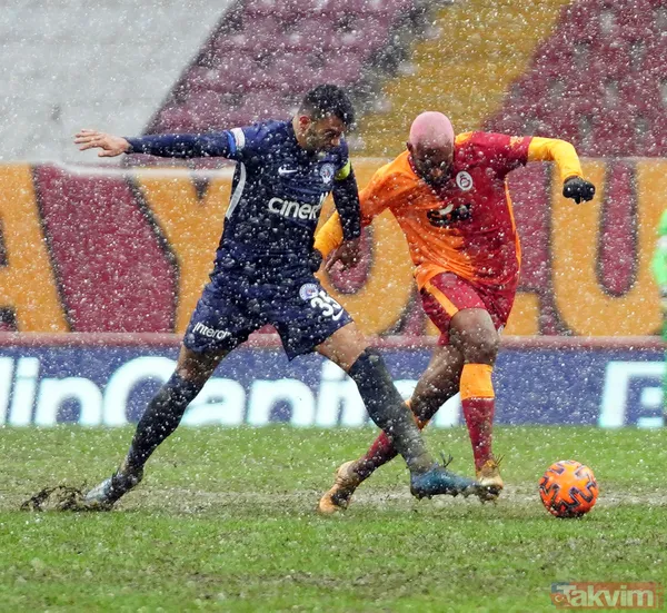 Eğer G.Saray Puan Kaybetseydi Oynadığı Oyun Ve Yakaladığı Pozisyonlar Ve Futbol Adına Adaletsiz Olurdu. Ve En Çok Da Kaleci Muslera Olurdu. G.Saray'ın Zirveye...