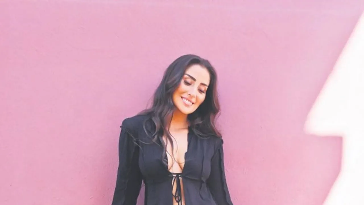 Hande Ünsal’dan hem iş hem tatil!