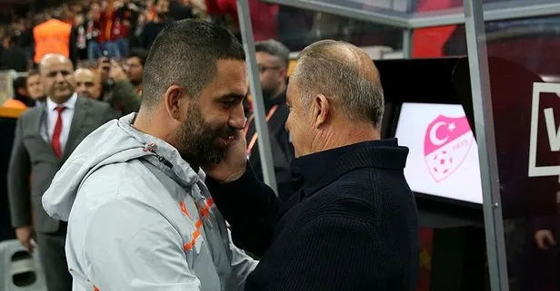 Galatasaray'dan Arda Turan'a "ücretinde indirime git" mesajı