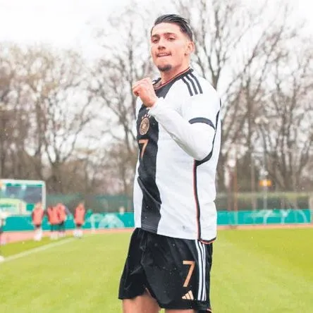 83-harekati-gsaray-transferde-yerli-isimlere-yoneldi-1684365362114.jpeg 8+3 Harekatı: G.Saray transferde yerli isimlere yöneldi!-7