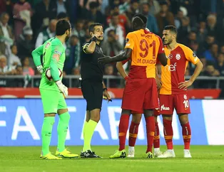 Galatasaray liderlik fırsatını tepti!