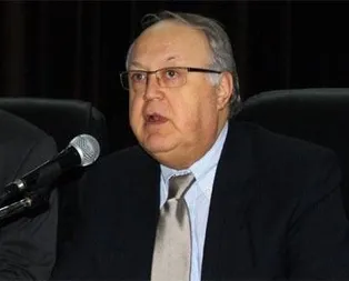 Tufan Türenç Hürriyet’ten kovuldu