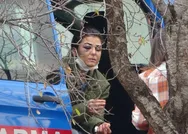 Melek İpek iki kızıyla özlemini resim çizerek gidermeye çalışıyor