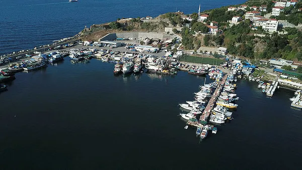 bogazda-balik-agina-patlamamis-mayin-takildi-sahil-ve-plaj-kapatildi-soke-eden-olay-1630569531437.jpg Boğazda balık ağına patlamamış mayın takıldı! Sahil ve plaj kapatıldı! Şoke eden olay-4