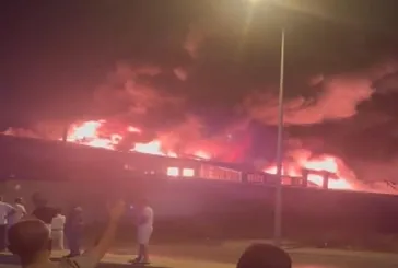 Fabrikadaki yangın söndürüldü