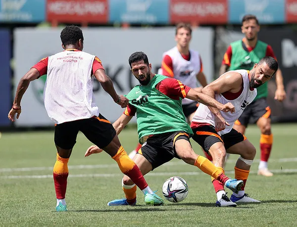 galatasaray-kasimpasa-maci-ne-zaman-saat-kacta-gs-kasimpasa-hazirlik-maci-hangi-kanalda-1625838761900.jpg GS Kasımpaşa hazırlık maçı hangi kanalda, ne zaman, saat kaçta? Galatasaray Kasımpaşa hazırlık maçı nasıl izlenir?-4