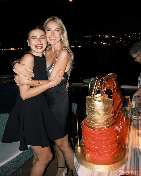 Hadise ile Seda Bakan arasında kılıçlar çekildi! Kız grubu bir eksikle buluştu: İmalı paylaşımlar havada uçuştu - 6