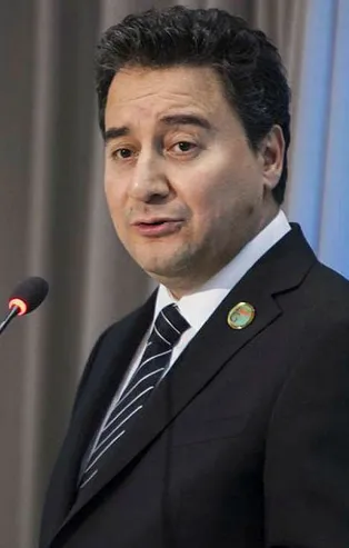 Ali Babacan'ın Deva Partisi'nde çatlak! Kurucular kurulu üyeleri birbirine girdi!