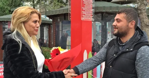 Çiçek dağıtarak yargılanmaktan kurtuldu