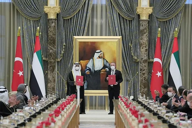 baskan-erdogan-ve-bae-veliaht-prensi-nahyan-baskanlik-etti-turkiye-ile-bae-arasinda-13-anlasma-imzalandi-1644851389683.jpeg Başkan Erdoğan ve BAE Veliaht Prensi Nahyan başkanlık etti: Türkiye ile BAE arasında 13 anlaşma imzalandı-4