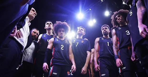 THY EuroLeague'de ilk yarının lideri Paris!