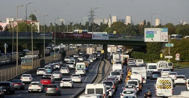 İstanbul’da trafik çilesi! Yoğunluk yüzde kaç? | YOL DURUMU
