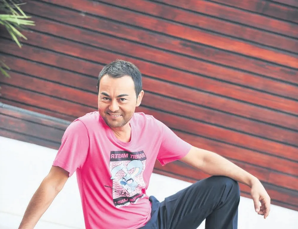 Evini 10 milyon dolara satıyor