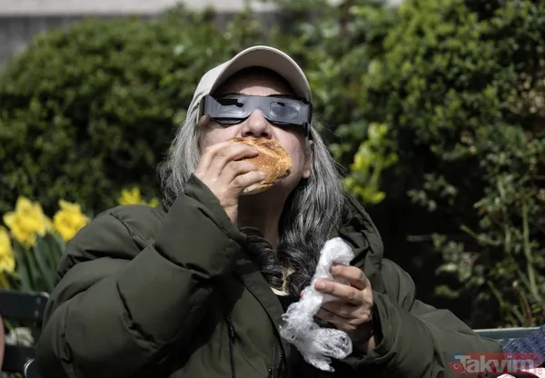 2024 yılının ilk tam Güneş tutulması ABD'de gerçekleşti | Milyonlarca kişi yakından takip etti! İşte o renkli anlar... - 39