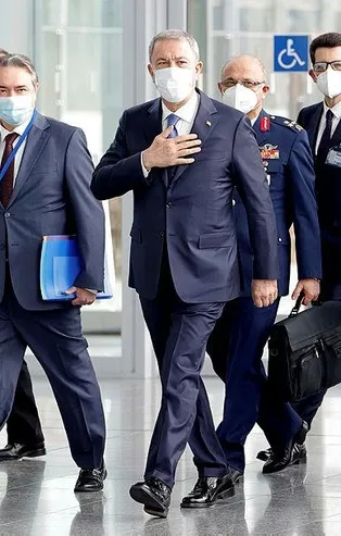 Son dakika: Milli Savunma Bakanı Hulusi Akar, Brüksel’deki NATO Karargahı'nda! Masada Ukrayna var