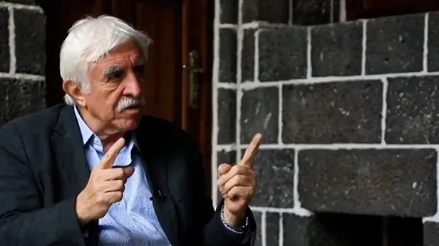 pkk-ile-yatan-bolucu-kalkar-7li-koalisyon-ihanet-cukuruna-dustu-hdp-ozerklik-istedi-kilicdaroglu-ile-mutabikiz-1683725562003.jpeg PKK ile yatan bölücü kalkar! 7'li koalisyon ihanet çukuruna düştü: HDP özerklik istedi "Kılıçdaroğlu ile mutabıkız uymazsa hesap sorarız" dedi-2