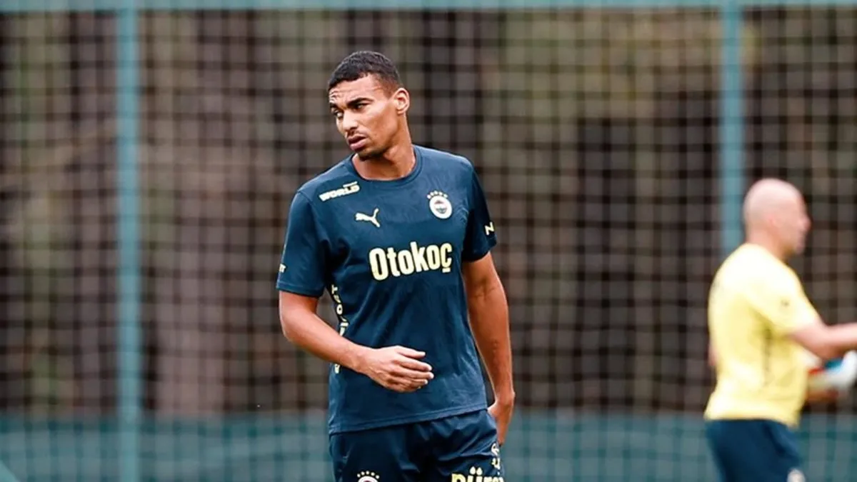Fenerbahçe'de Djiku müjdesi!
