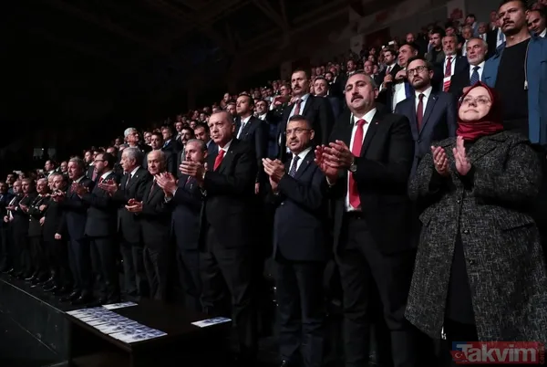 Başkan Erdoğan, 19 Mayıs Atatürk'ü Anma, Gençlik Ve Spor Bayramı 100. Yıl Törenleri'ne Katılmak Üzere Geldiği Samsun'da, Törenin Ardından Tekkeköy İlçesinde...