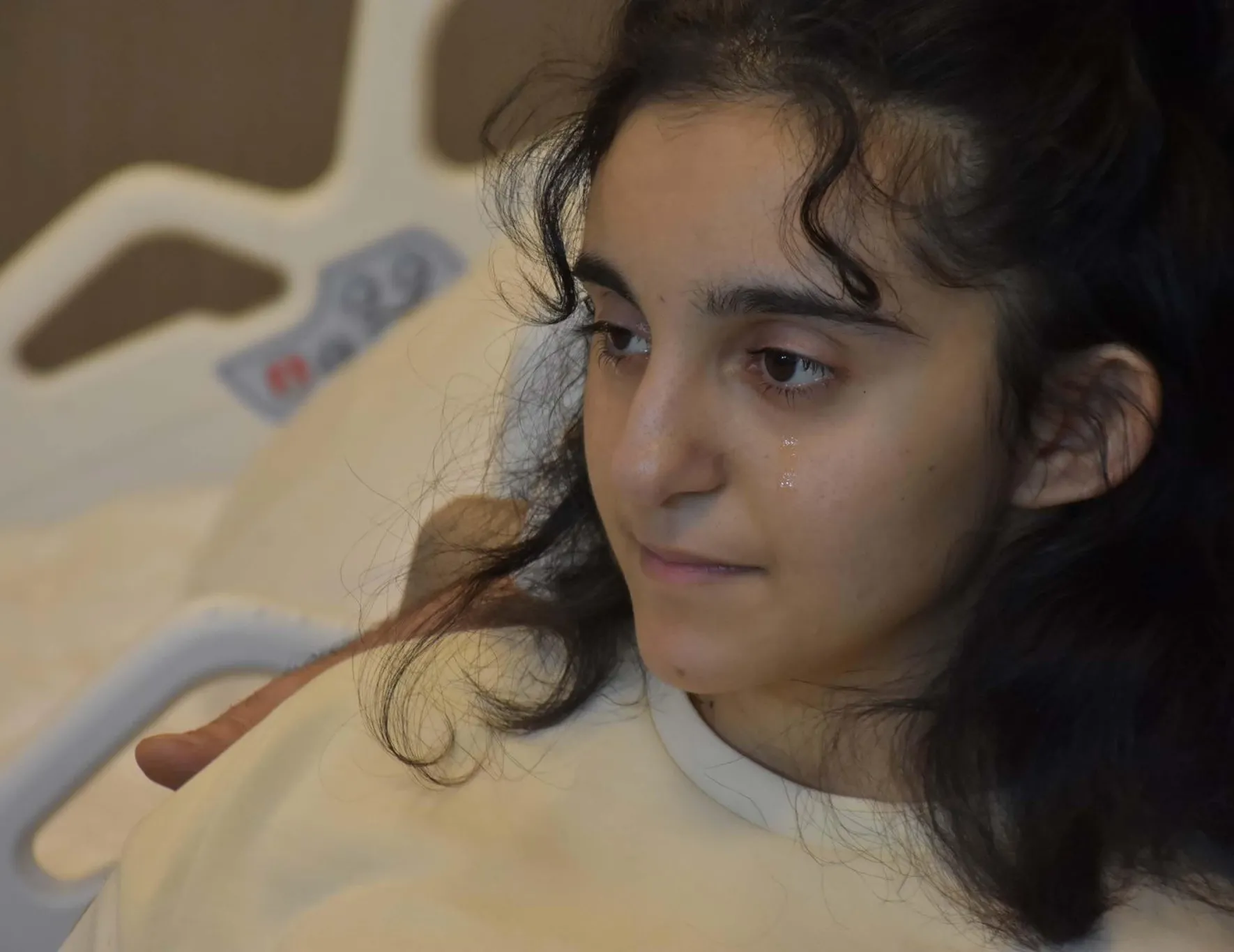 Kars’tan İzmir’e hayat köprüsü: 16 yaşındaki Karsu nakille sağlığına kavuştu