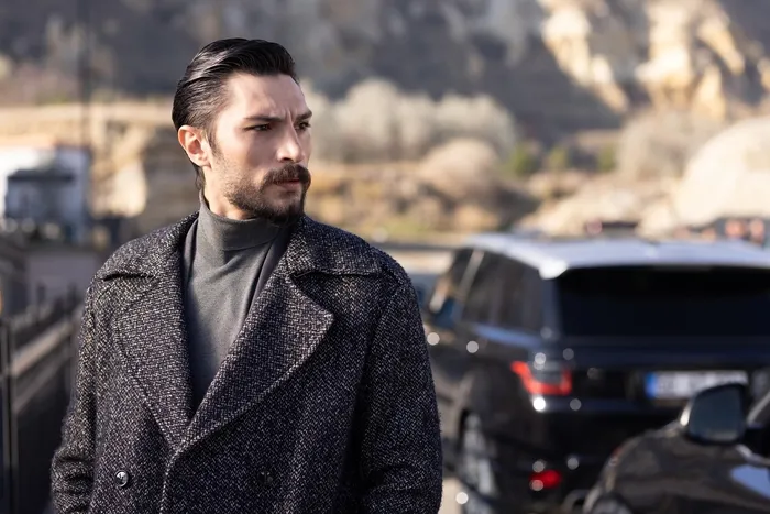 safir-18-bolum-2-fragmani-yayinlandi-onu-unuttuguna-inanmiyorum-1703837671443.jpg Safir 18. bölüm 2. fragmanı yayınlandı: Onu unuttuğuna inanmıyorum!-3