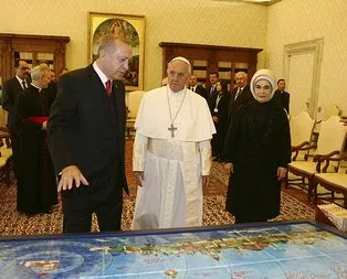 Cumhurbaşkanı Erdoğan’dan Papa’ya hediye