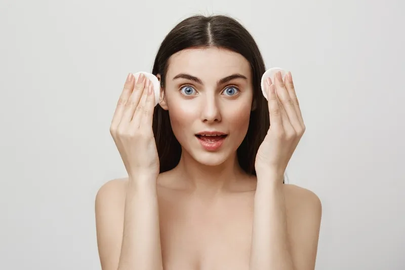 ebru-sallidan-guzellik-maskesi-3-malzemeyle-goz-alti-morluklari-silinecek-1725956361817.jpg Ebru Şallı'dan güzellik maskesi! 3 malzemeyle göz altı morlukları silinecek-2