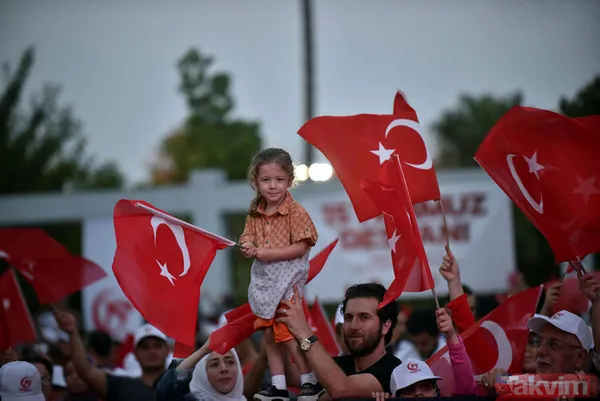 Türkiye meydanlarda tarih yazdı - 15