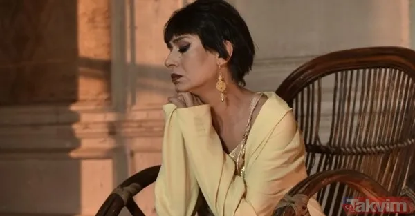 Yıldız Tilbe seyircilerinin önünde sahne kıyafetini giyerken düştü! Gören neye uğradığını şaşırdı! O anlar anbean kameralara yansıdı - 3