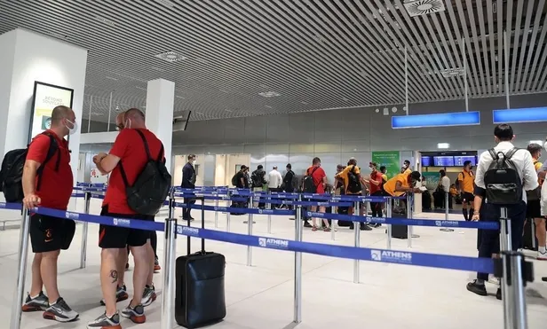 galatasaray-teknik-direktoru-fatih-terim-yunanistanda-yasanan-skandali-anlatti-1626127144642.jpeg Galatasaray Teknik Direktörü Fatih Terim Yunanistan'da yaşanan skandalı anlattı!-4