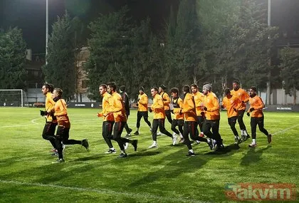 Galatasaray’da büyük şok! Yıldız oyuncu kamp kadrosuna alınmadı