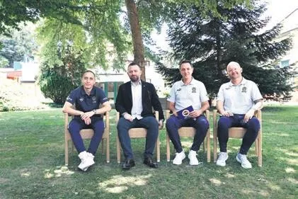 trabzonspor-yeni-transferi-trezeguetye-kavustu-yildiz-oyuncu-istanbula-geldi-1656803694795.jpeg Trabzonspor, yeni transferi Trezeguet’ye kavuştu! Yıldız oyuncu İstanbul'a geldi-8