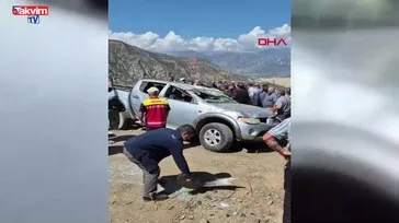 Artvin'de kamyonet şarampole devrildi: Köy muhtarı Medet Tüysüz yaşamını yitirdi