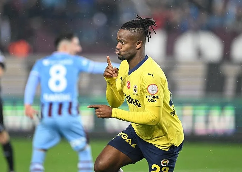 Tüm gerçekleri yine TAKVİM yazdı: Fener'de tarihi gün! Merakla beklenen Olağanüstü Genel Kurul bugün yapılacak-4
