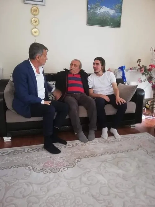 senol-gunesten-abdulkadir-omure-ziyaret-1572006830891.jpg Şenol Güneş'ten Abdülkadir Ömür'e ziyaret-1