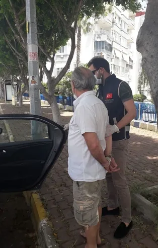 İslamiyet ve Hz. Muhammed'e hakaret eden provokatör Fırat Erez gözaltına alındı