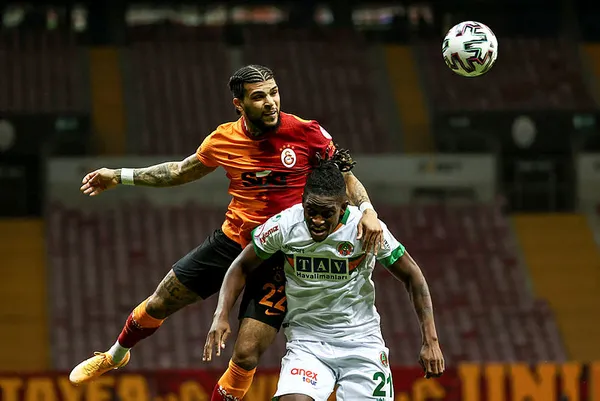 1613481910815.jpg Newcastle United'da DeAndre Yedlin krizi! Galatasaray'a transfer oldu, İngilizler küplere bindi-3