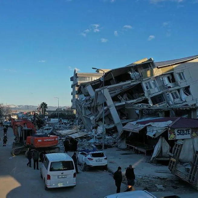 Barınma için deprem bölgesinden ayrılacaklar dikkat! AFAD adresleri duyurdu: Gidecekleri illerde misafir edilecekler