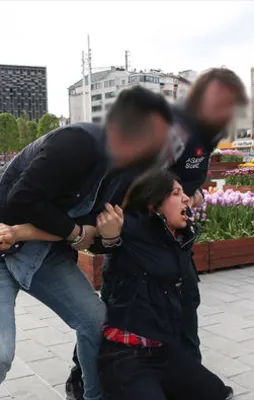 Taksim'de 1 Mayıs alarmı! Gözaltılar var