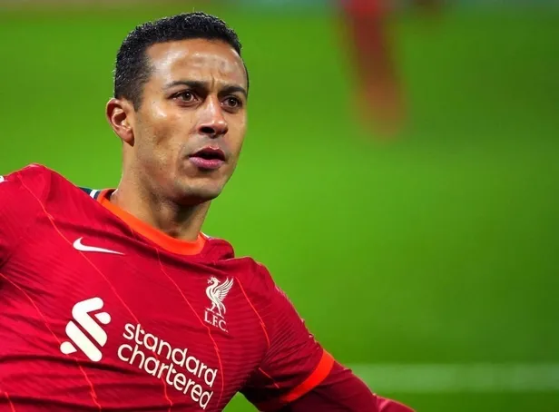 galatasaray-liverpoolun-yildiz-orta-sahasi-thiago-icin-devreye-girdi-1688691168268.jpeg Galatasaray, Liverpool’un yıldız orta sahası Thiago için devreye girdi-3